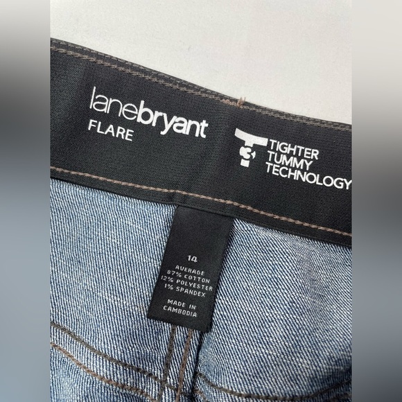 Lane Bryant Flare Medium Wash Tummy Control Denim Jeans Size 14 - Picture 3 of 7